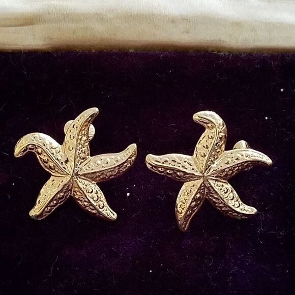unbranded Jewelry - Unbranded Goldtone Starfish Clip-On Earrings Beach Summer Jewelry